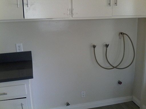 1st image of 845 Victor Ave APT 1
