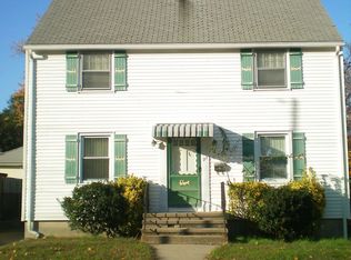 27 Harmony St, Bridgeport, CT 06606