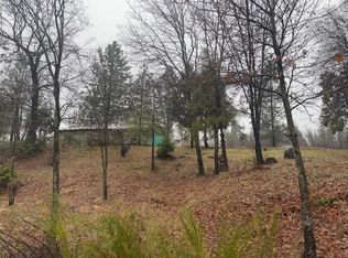 19527 Rosa Ln, Montgomery Creek, CA 96065