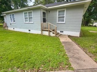 303 3rd Ave SE, Aliceville, AL 35442