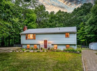 160 New Rd, Tolland, CT 06084