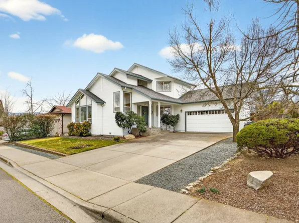 1087 Oak Knoll Dr, Ashland, OR 97520