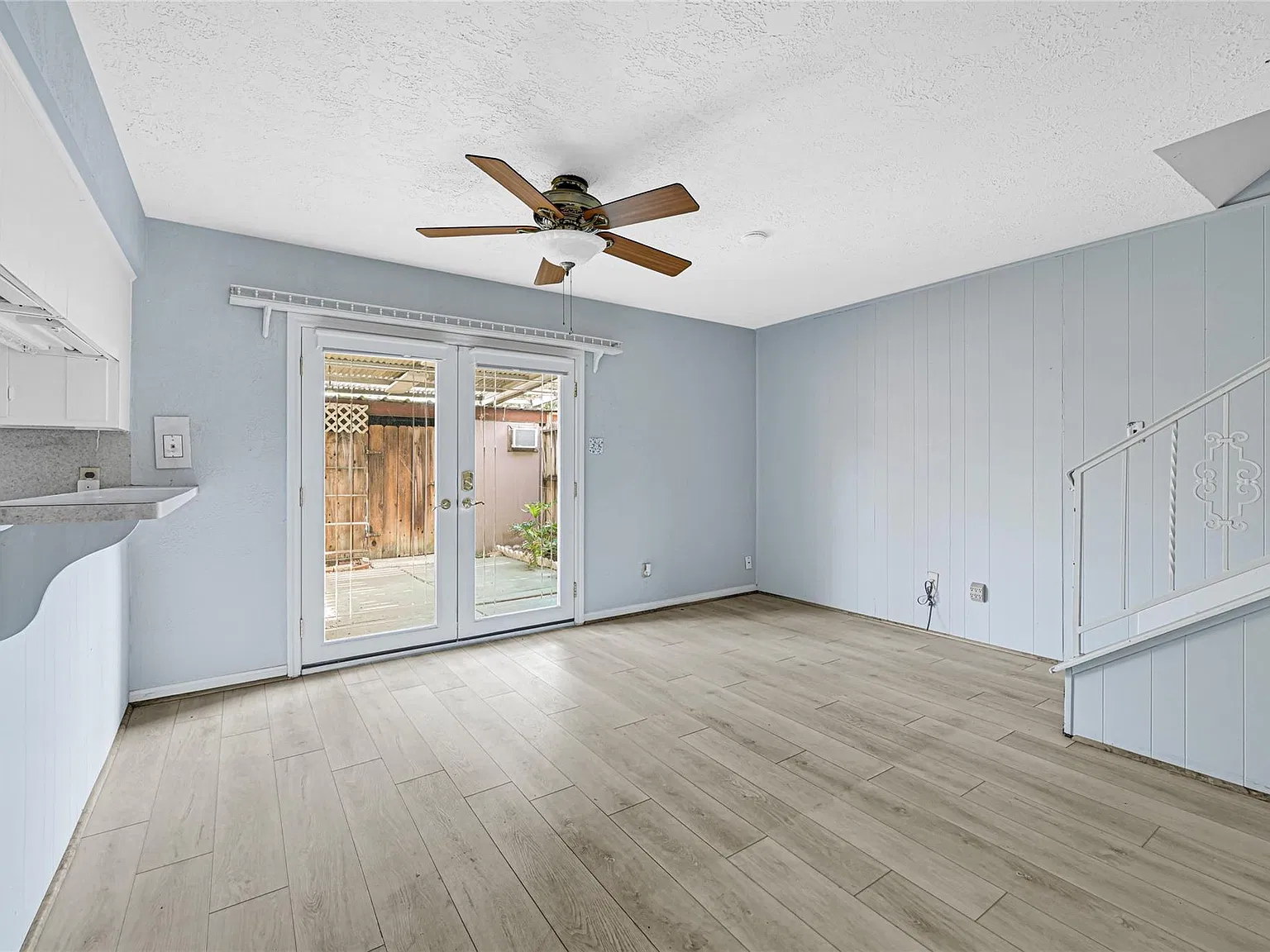 5112 Silver Creek Dr — Photo 4