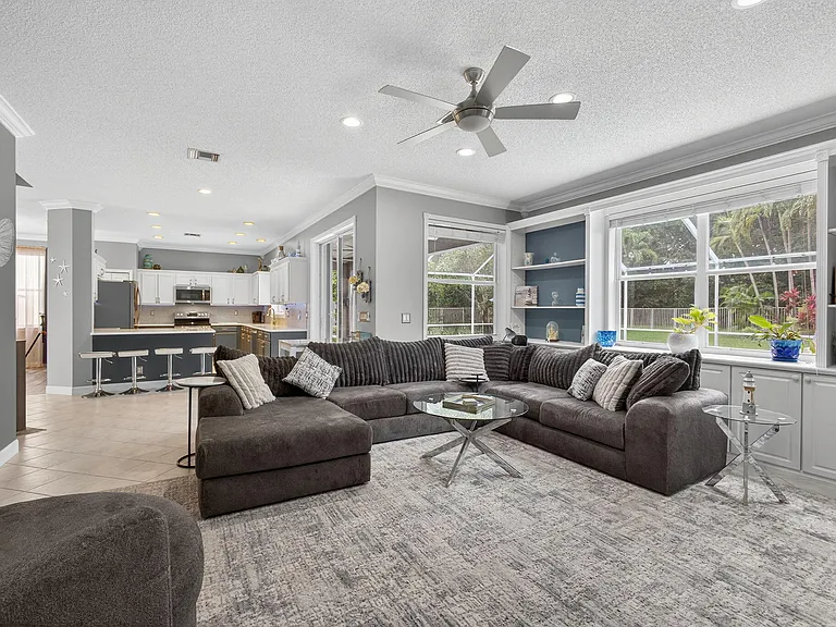 3738 Old Lighthouse Cir #SEASON RENTAL — Photo 27