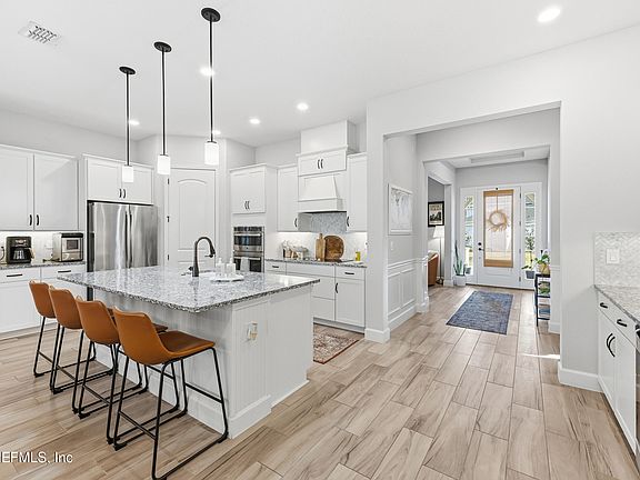 3rd image of 8570 ELLA JANE Drive