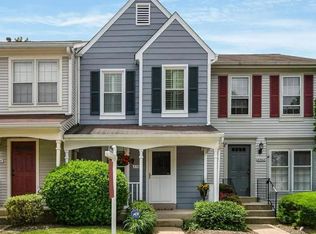 6364 Chimney Wood Ct, Alexandria, VA 22306