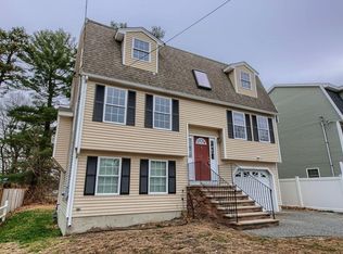 3 Summer St, Billerica, MA 01821