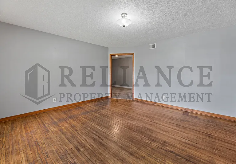 6114 E Rockwood Rd — Photo 13