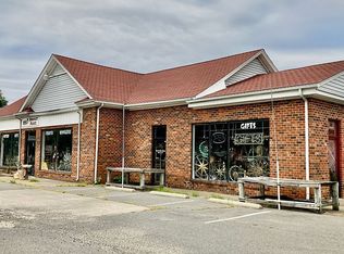 25523 A P Hill Blvd, Port Royal, VA 22535