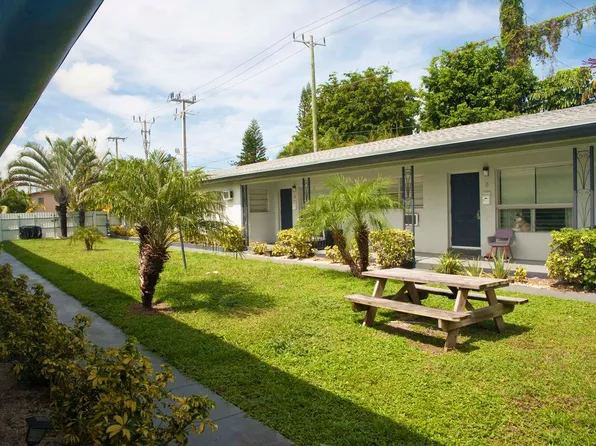 2206 Fillmore St #6, Hollywood, FL 33020