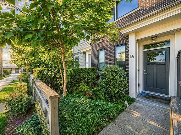3rd image of 7039 Macpherson Ave #16