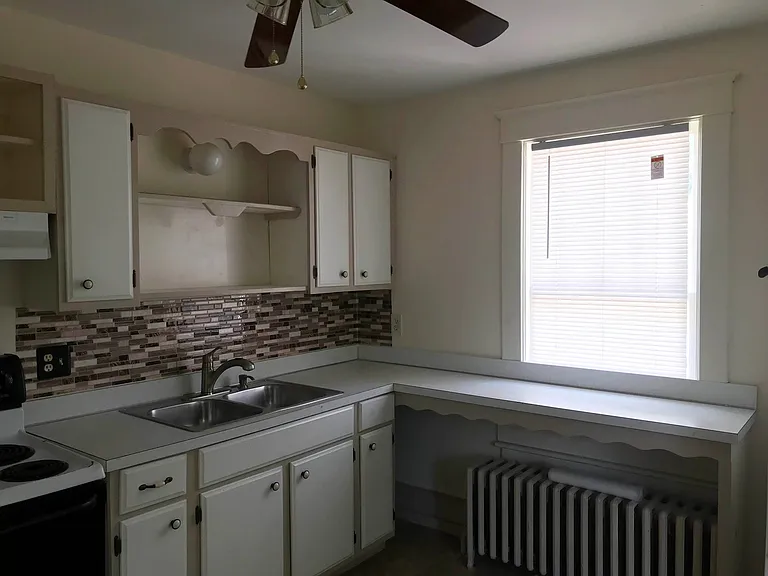 416 Cherry Avenue — Photo 17