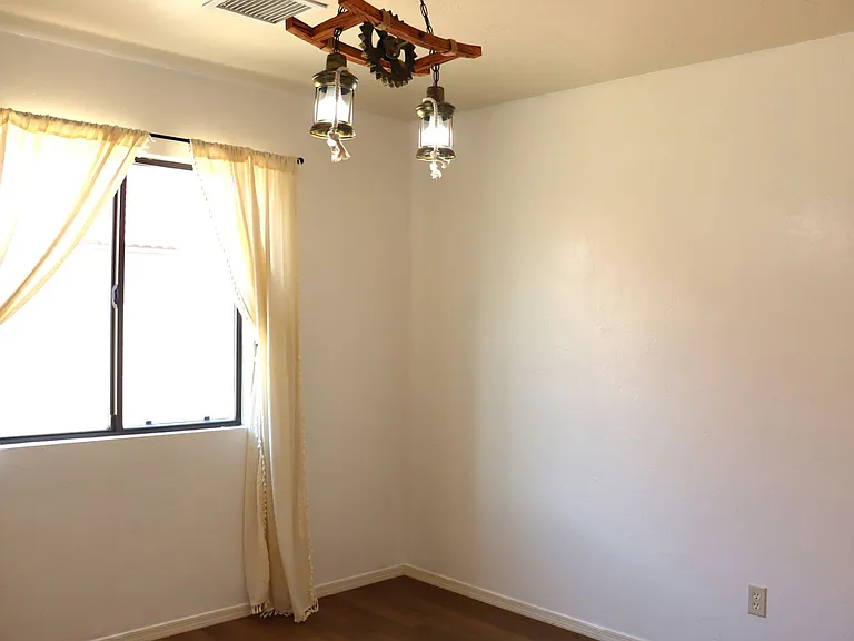 5379 Almosa St — Photo 18