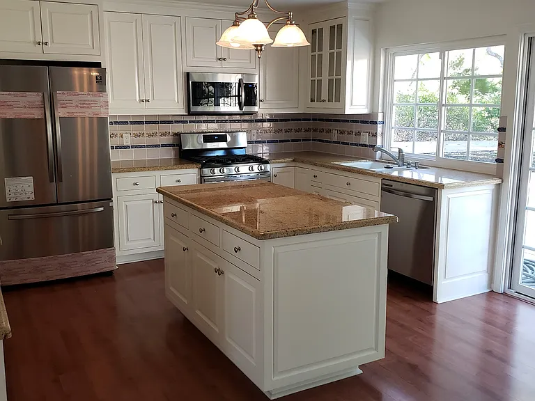6068 Hackers Ln — Photo 14