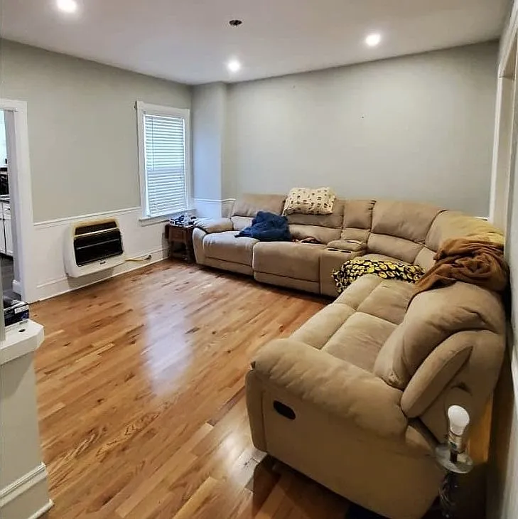 4 bed, 2.5 bath, 1700 sqft, $2,750 — Photo 1