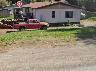 555 N 10th St, Elgin, OR