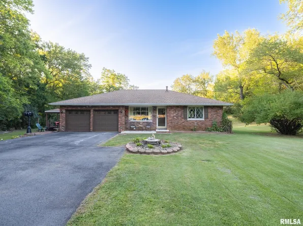 606 Santa Fe Trl, Metamora, IL 61548