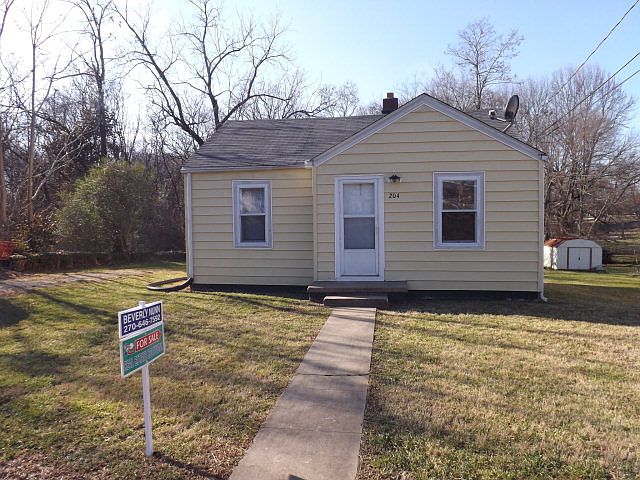 1st image of 204 Sunset Ave
