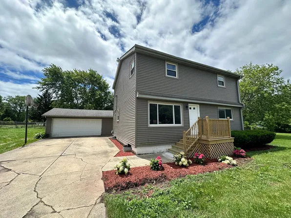 12665 W Glen Flora Ave, Waukegan, IL 60085