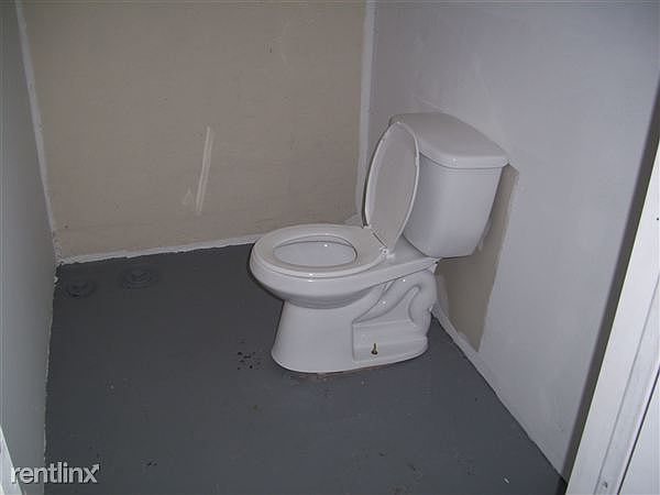 basement toilet