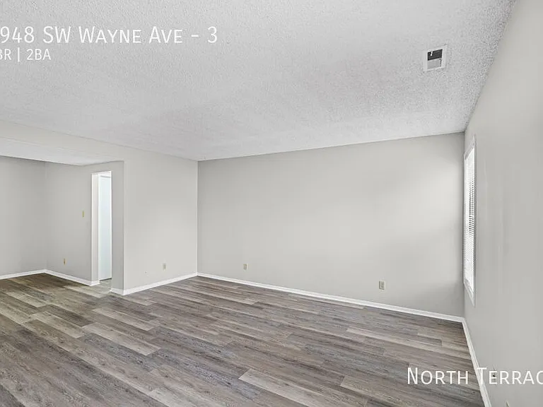 Hillstone Apartments — Photo 7