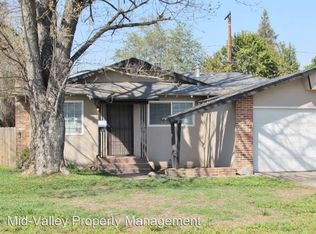 188 W Sandra Ave, Tulare, CA