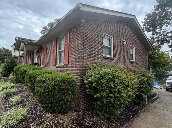 1549 Glenrock Rd, Louisville, KY 40216