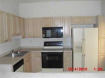 4th image of 5825 Eagle Cay Ln