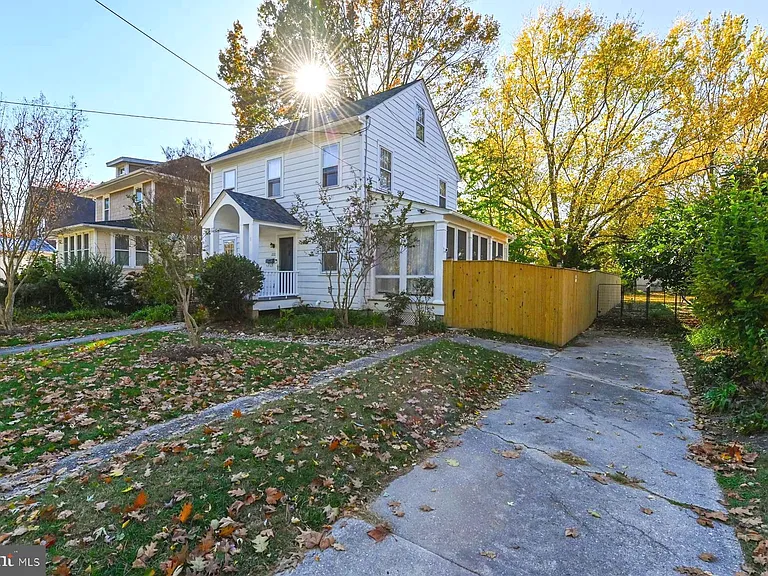 222 Mount Vernon Ave — Photo 4