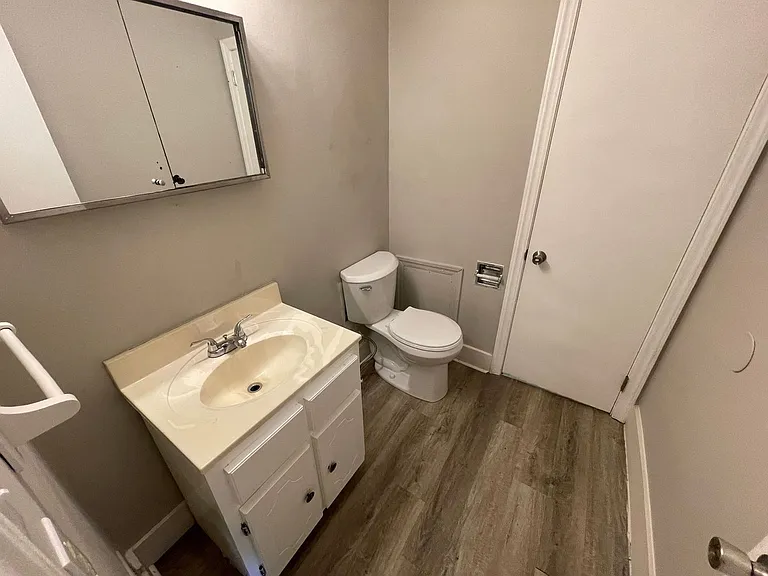 709 Branton Dr — Photo 22