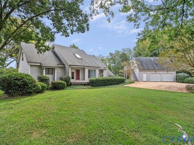 448 McSwain Rd, White Stone, VA, 22578