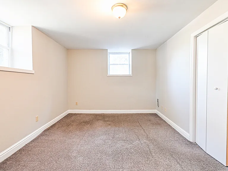 3280 Jefferson Ave #1 — Photo 5