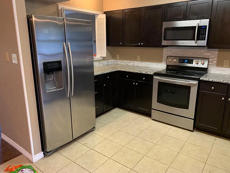 4007 Windy Meadow Ct — Photo 3
