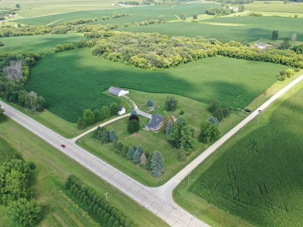 4900 42nd Hwy NE, Eyota, MN 55934