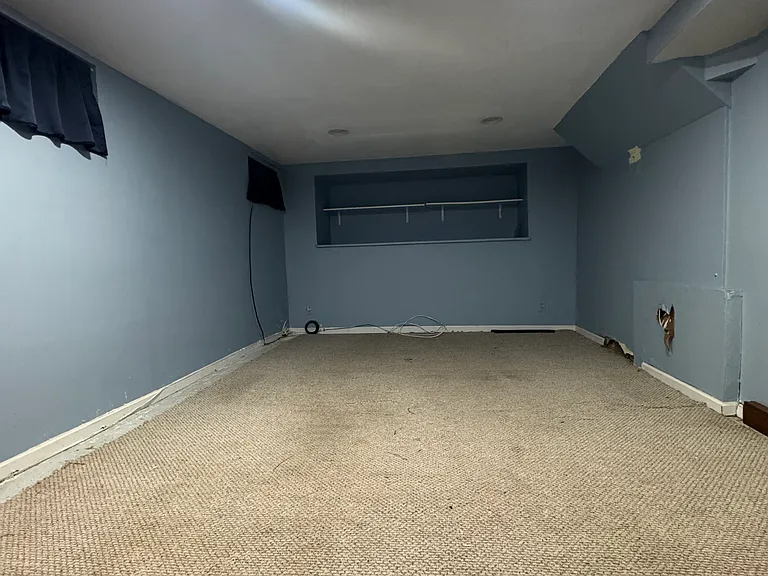 734 Greenwood Rd — Photo 21