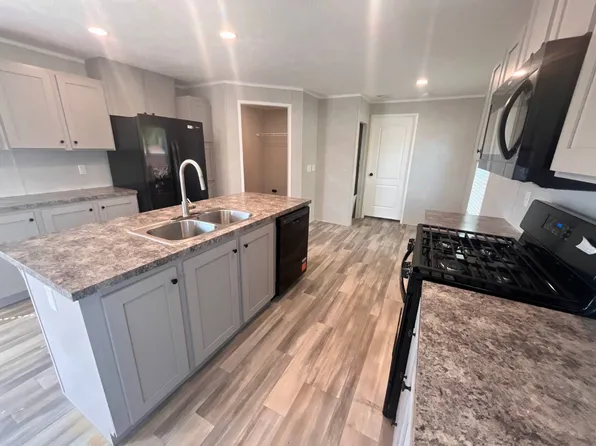 311 Rapids Dr #311R, Sault Sainte Marie, MI 49783