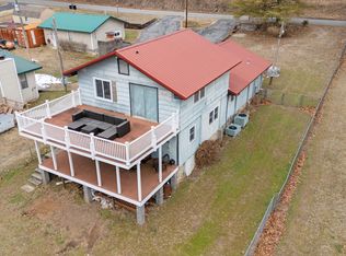 63743 E 202nd Rd, Wyandotte, OK 74370