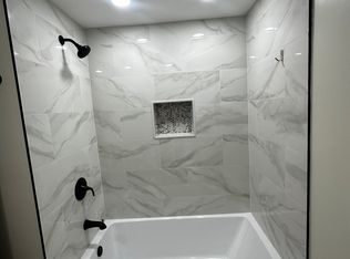 926 174th St #2, Hazel Crest, IL 60429