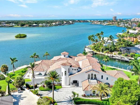 550 Alameda CT, MARCO ISLAND, FL 34145