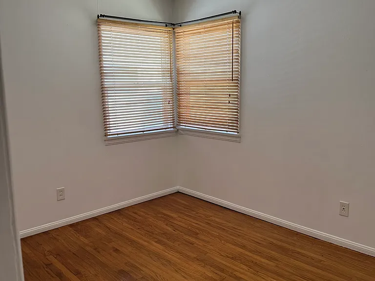 394 Date Ave — Photo 10