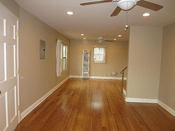 5th image of 717 Pacific Ave