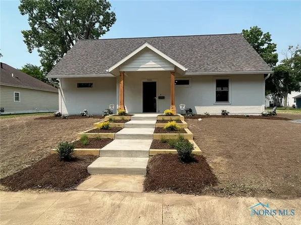 2421 Franklin Ave, Toledo, OH 43620