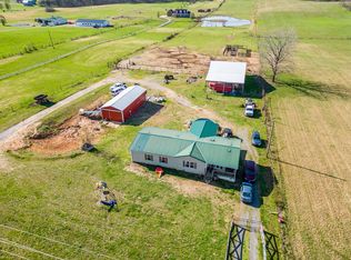 3972 Armstrong Rd, Springfield, TN 37172