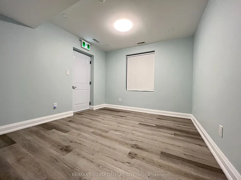 25 Glenside Ave #2 — Photo 9
