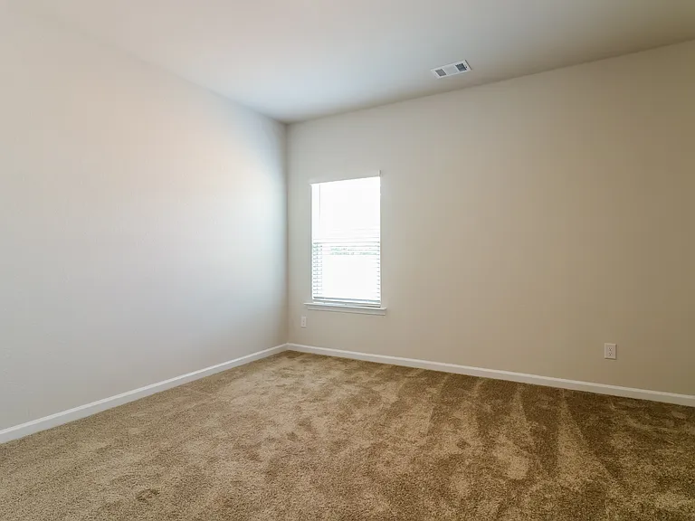 3359 Bridgewood Dr — Photo 6