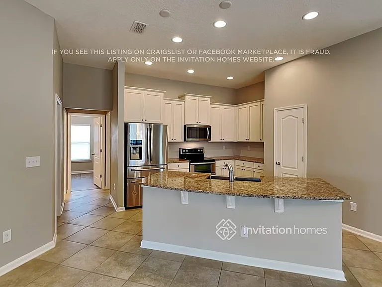 375 Samara Lakes Pkwy — Photo 6