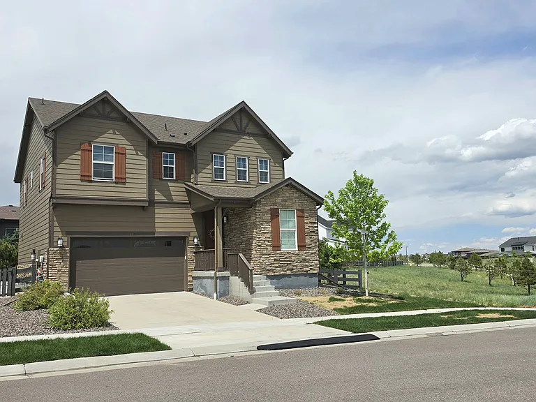 1689 Saddlesmith Pl — Photo 1