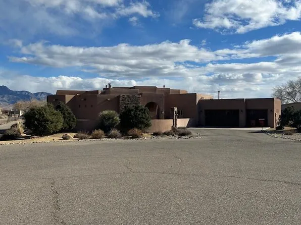 158 Barbara Christianson Ln, Corrales, NM 87048