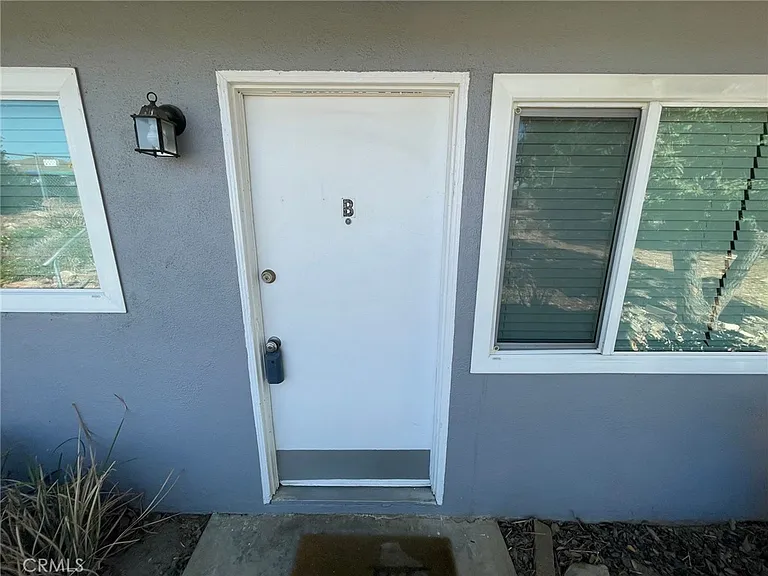 28948 Goetz Rd #B — Photo 3