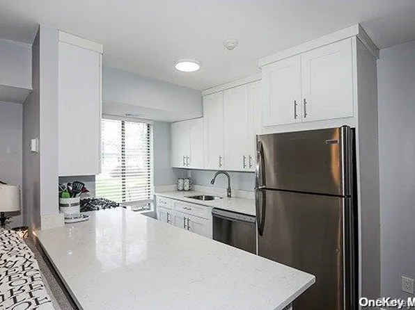 3 El Camino Court #3, Coram, NY 11727